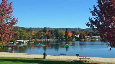 Lake wildwood ca - Located in Penn Valley, California, in the beautiful Sierra foothills of Nevada County, Lake Wildwood is a gated community with a population of 5000 professional, business, and retired residents. ... Lake Wildwood is a gated community with a population of 5000 professional, business, and retired residents. Click on image below to enlarge it ...